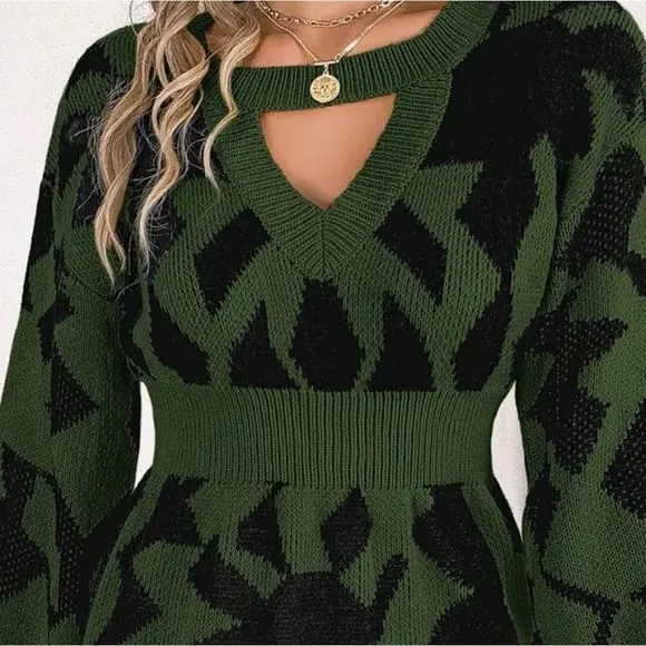 Green And Black Cutout Long Sleeve Sweater Dress