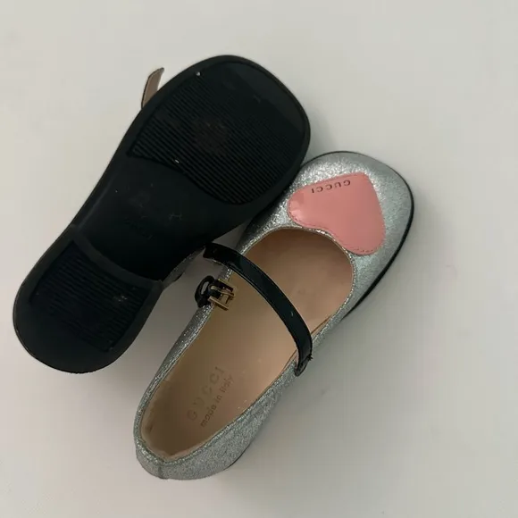 Gucci Kids Silver and Pink Heart Shoes