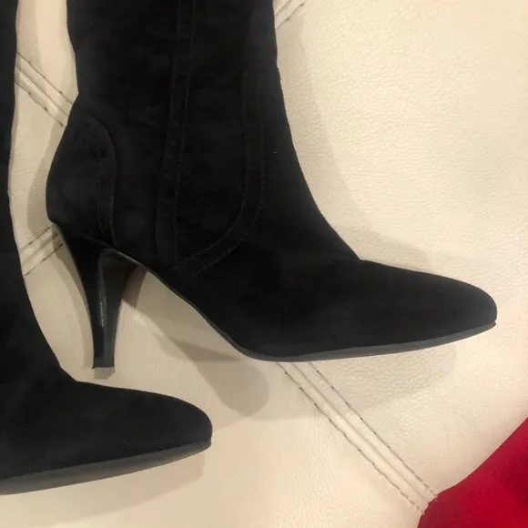 Guess Over-the-Knee Bolim Suede Boots Size 7.5