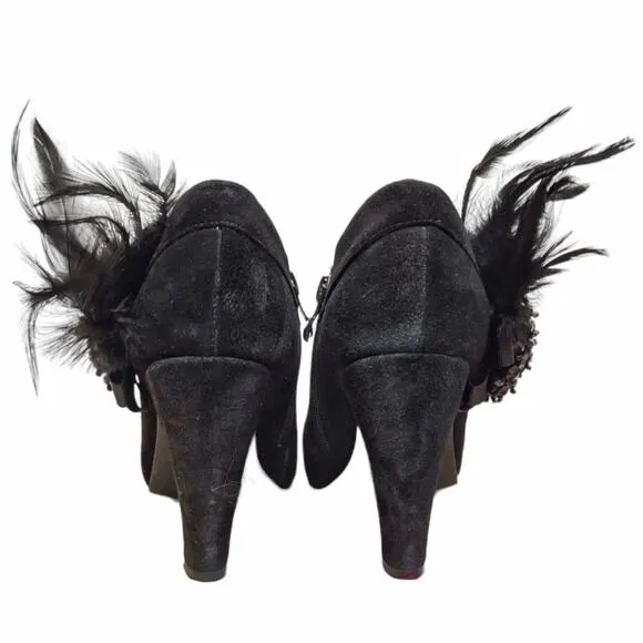 HADARI Black Suede Ankle Booties Size 9 Heeled Boots Embellished Feathers Heels