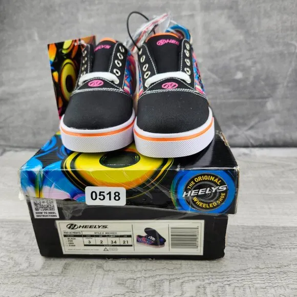 Heelys Pro 20 Skate Girl Size Y3 (EU 34) Black Pink Orange Cyan Shoes NIB