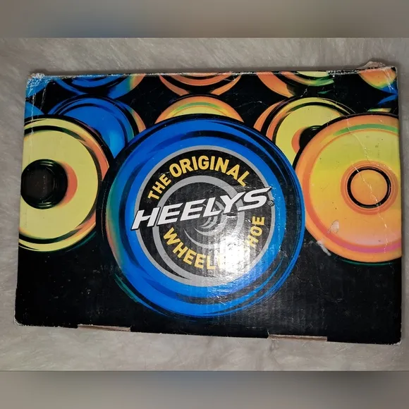 Heelys Rare Color!! Black and Purple