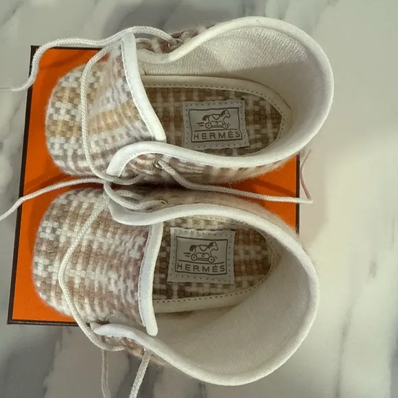 Hermes baby booties Plaid Tan and White Kids Shoes