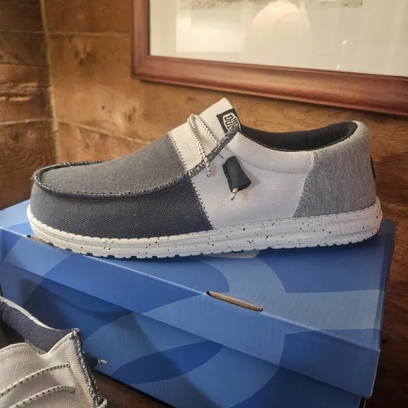 Hey Dude Men's Navy and Gray Shoes