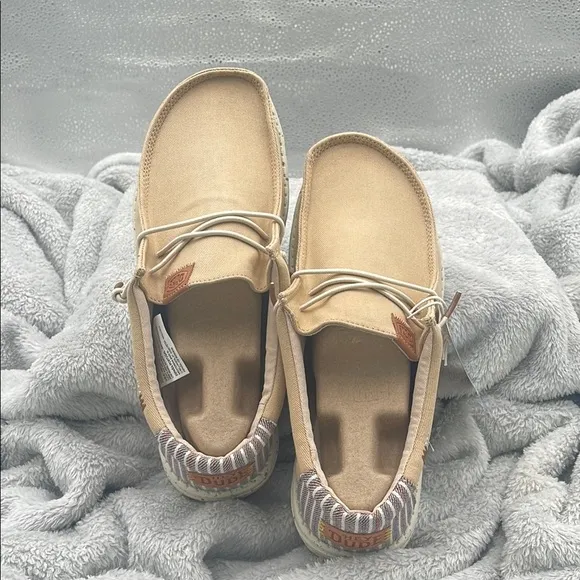 Hey Dude Wally Workwear Shoes - Tan and Multicolor