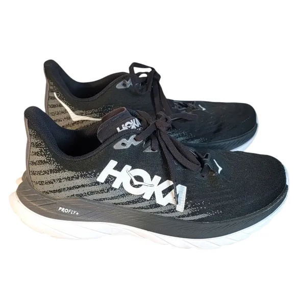 HOKA Mach 5 Pro Fly Black and White Running Shoes Women's Size 7
