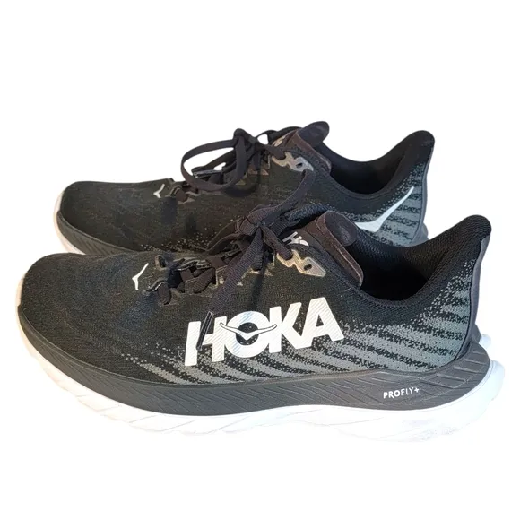HOKA Mach 5 Pro Fly Black and White Running Shoes Women's Size 7