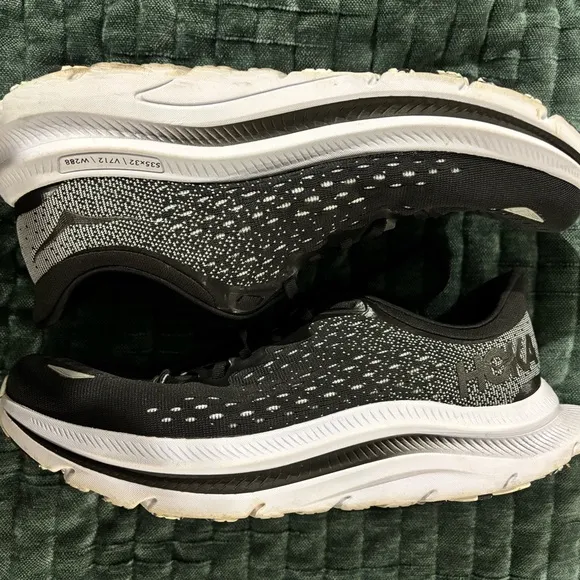 Hoka Men’s Kawana Running Shoes
