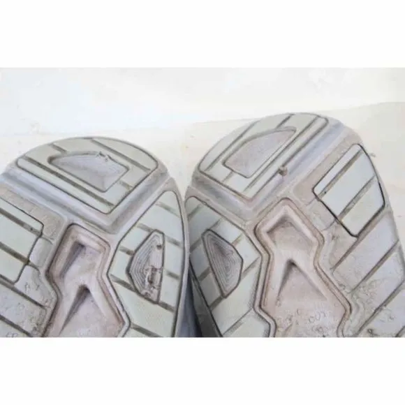 HOKA ONE ONE  arahi 3 wide sneakers shoes hiking running womens  sz 8.5 D
