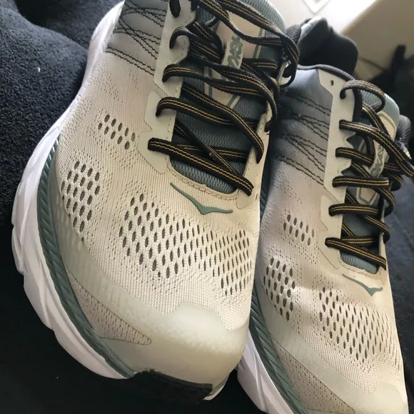 Hoka one one Clifton 6 Running Shoes - Gray and Yellow