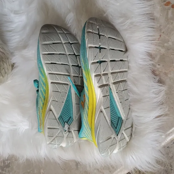 Hoka  One One women's  Running Shoes  Sneakers - Teal and Yellow