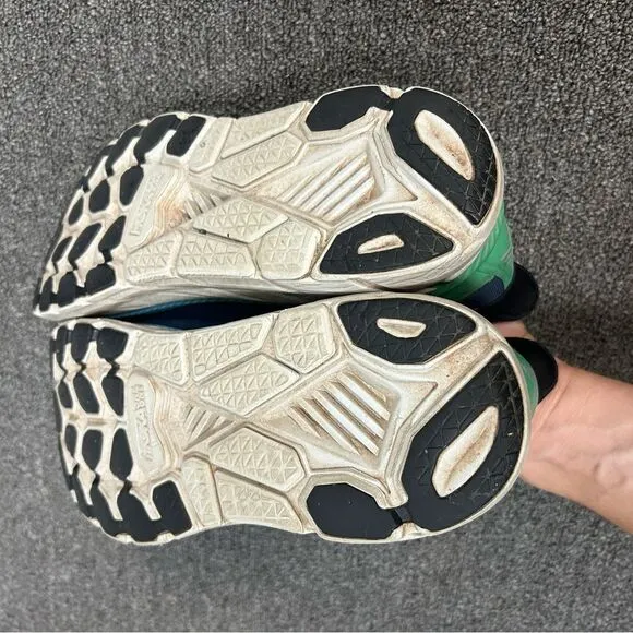 Hoka one one Clifton size 11.5