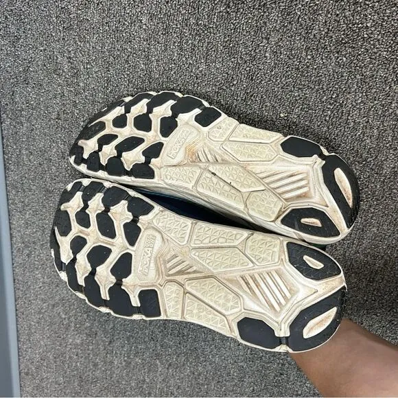 Hoka one one Clifton size 11.5