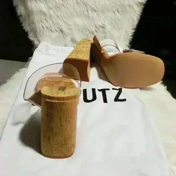 HOST PICK ! 💜💕💖SCHUTZ  Cork  &amp; Vinyl Sandal