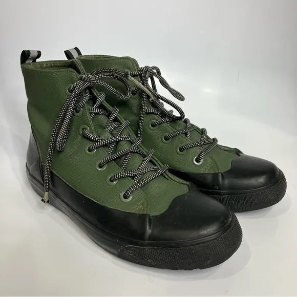 Hunter black dipped lace up boots waterproof rain boots women’s size 8.5 trendy