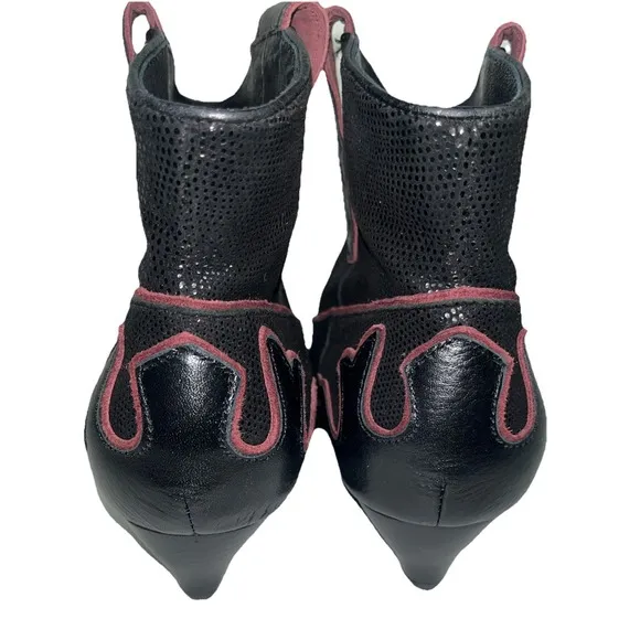ISOLA 6406001 RETRO Bootie Western Ankle Boots Black Red Leather Cowboy 9.5M