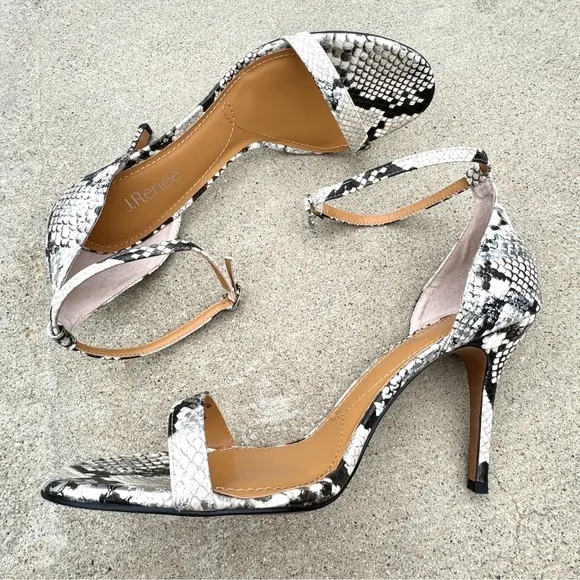 J. RENEE strappy heels white leather Vegan snakeskin print sandals stilettos 13