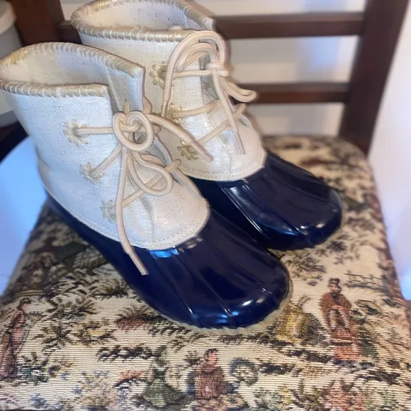 Jack Rogers Chloe Metallic Leather Cuff Duck Boots Midnight Country Club Prep, 7