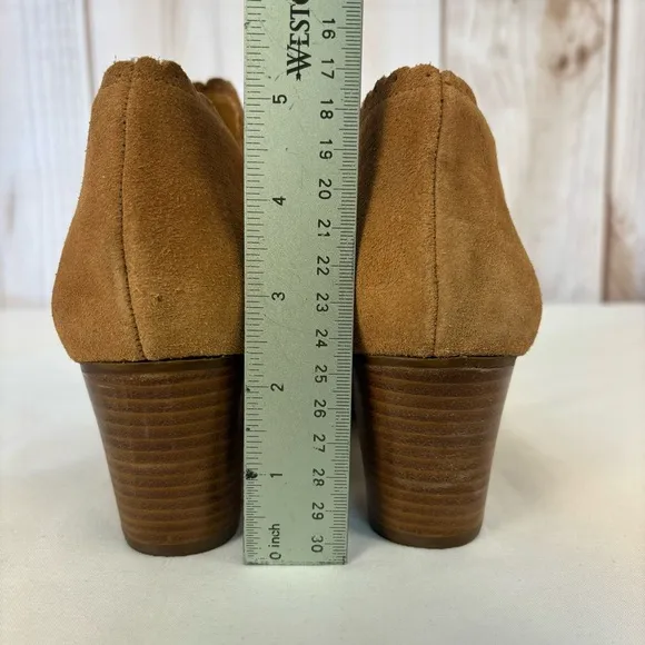 Jack Rogers Marianne Ankle Boots Scalloped Edge Low Rise Suede Boots Oak Size 9