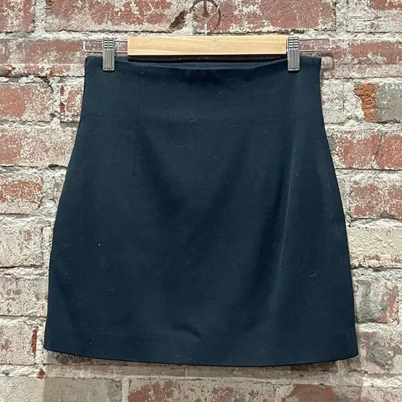 Jenni Kayne Textured Mini Skirt with Side Zip - Black Size 6