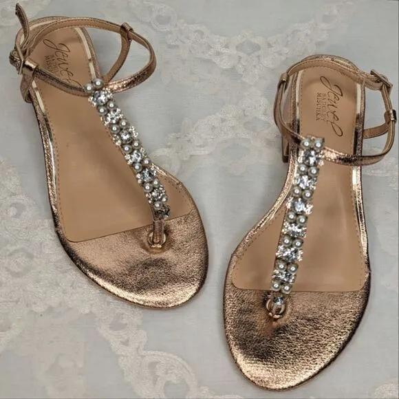 Jewel Badgley Mischka Dasha Block Heel Thong Sandals Roes Gold Champagne Y2K