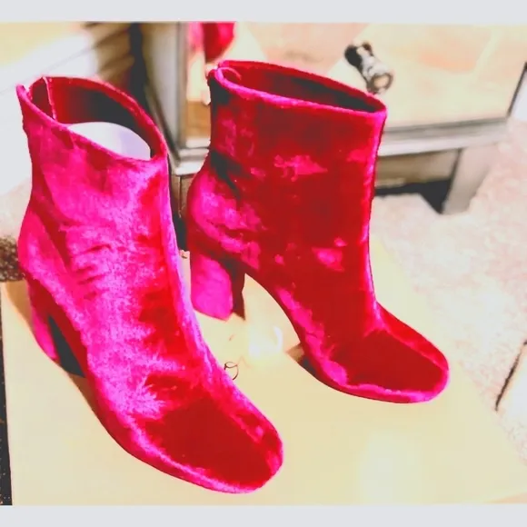 JOIE Saleema Velvet Block Heel Ankle Booties – Pink – Size EUR 37 / US 6.5 NWOB