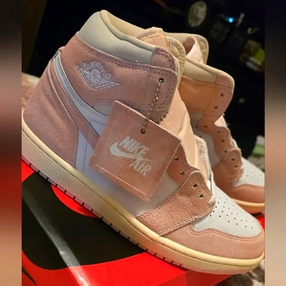 Jordan 1 Retro High OG Women's Pink and White Sneakers