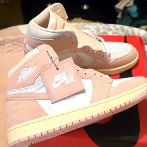 Jordan 1 Retro High OG Women's Pink and White Sneakers