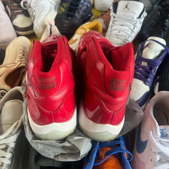 Jordan Athletic Shoes Red and White Nike Air Jordan Retro 11 patent leather