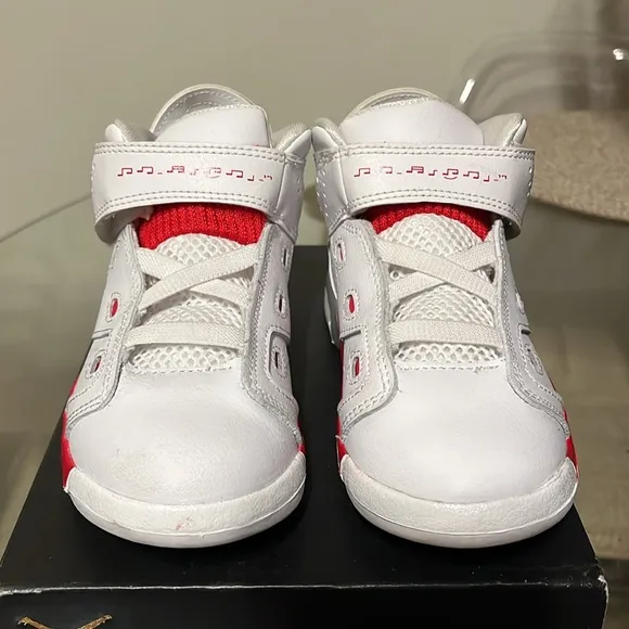 Jordan Boy's (Little Kid) Size 10