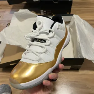 Jordan Retro 11 Low 'Closing Ceremony' Shoes - White and Gold