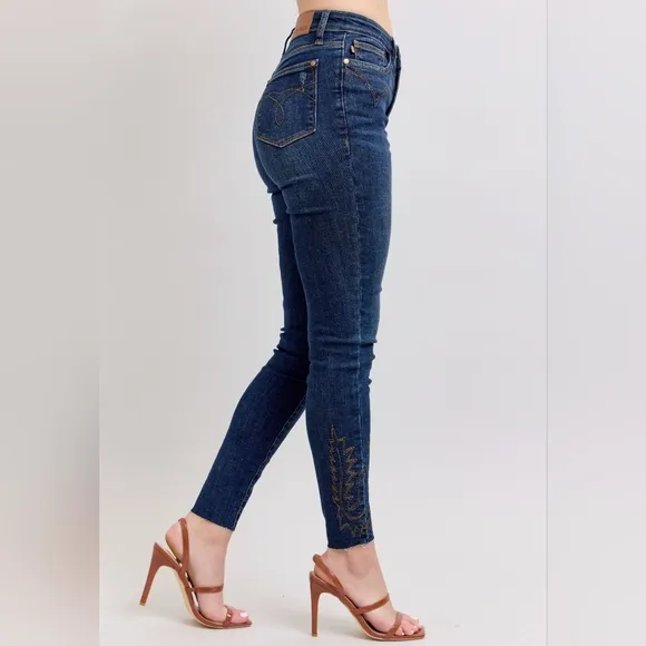 Judy Blue Embroidered Skinny High-Rise Stretch Denim Jeans Slim Ankle Pants