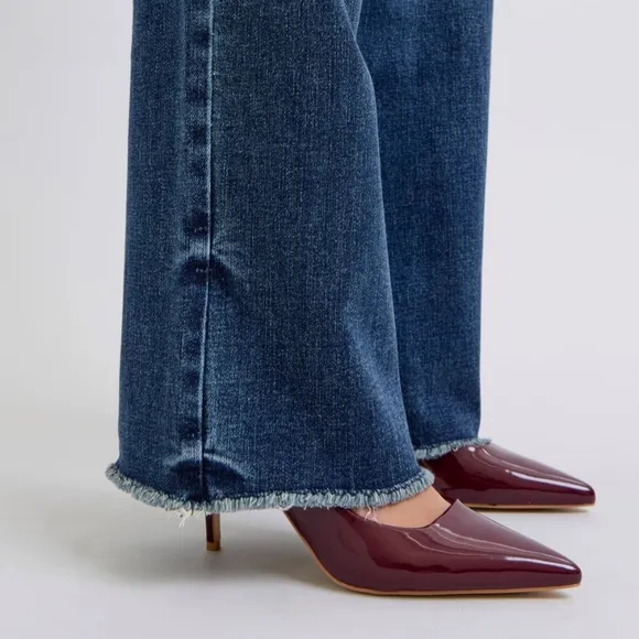 Judy Blue Mid-Rise Straight Leg Boyfriend Relaxed Jeans Raw Hem Denim Pants