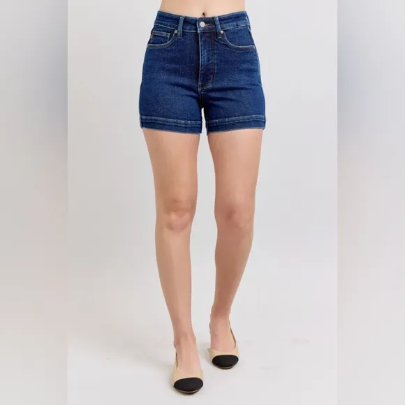 Judy Blue Tummy Control High-Rise Relaxed Boyfriend Fit Blue Jean Denim Shorts