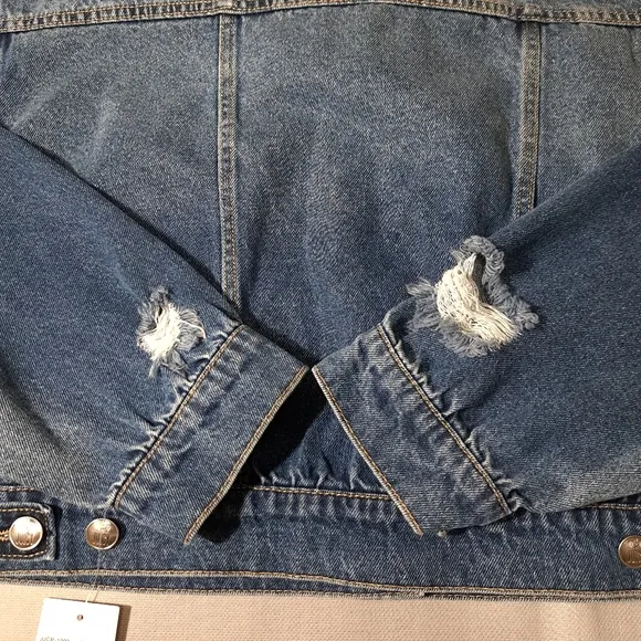 Juicy‎ by Juicy Couture Women's Juniors Blue Jean Jacket Distressed Size XL
