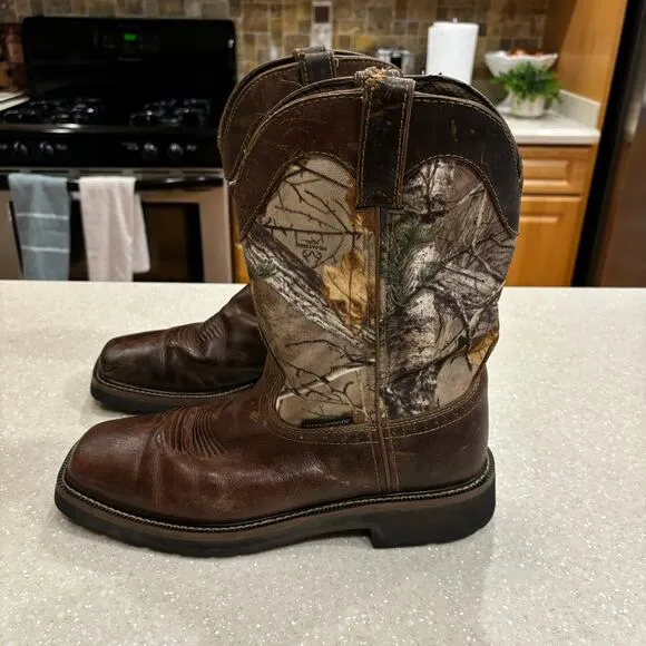 Justin Work Boots Mens SZ 9.5D Brown RealTree Camo Steel Toe Waterproof Leather