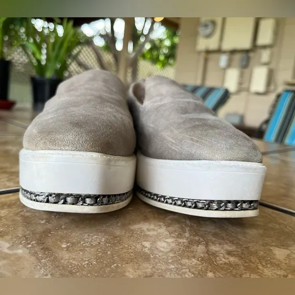 Karl Lagerfeld Brea Leather Platform Loafers. Chain detail on platform. Silver 9