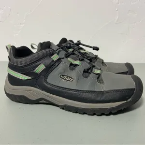 Keen Big Kids' Targhee Waterproof Low Shoe 1024011 Size 6 Hiking Shoes Slip On