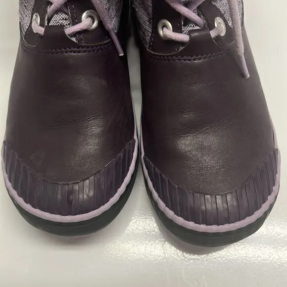 Keen Girl’s Waterproof Rubber Sherpa Lined Heather Purple Lace Up Boots Size 3