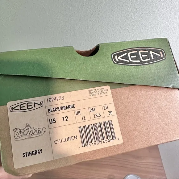 Keen Kids Stingray NIB Toddler Boys Sandals Water Shoes Size 12