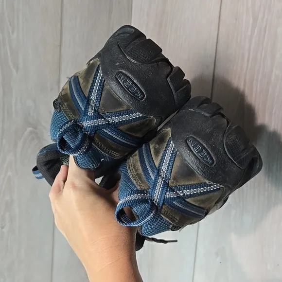 Keen Mens Leather Outdoor Hiking Sneakers shoes sz 10.5