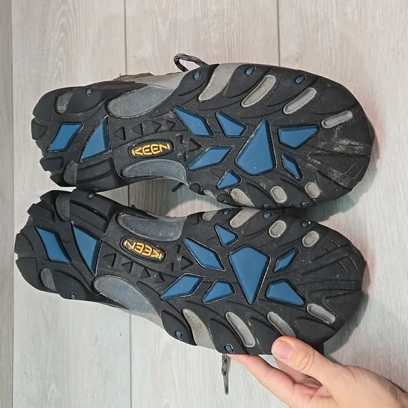 Keen Mens Leather Outdoor Hiking Sneakers shoes sz 10.5