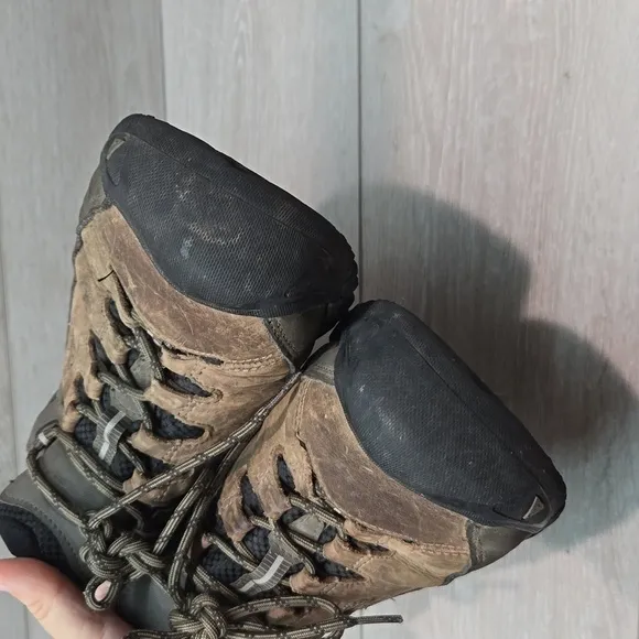 Keen Mens Leather Outdoor Hiking Sneakers shoes sz 11.5