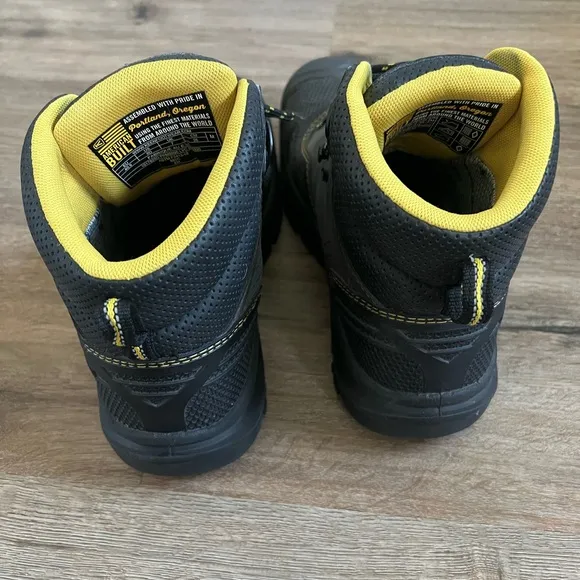 KEEN Men’s Logandale WP Steel Toe Work Boots Size 8 D Raven/Black