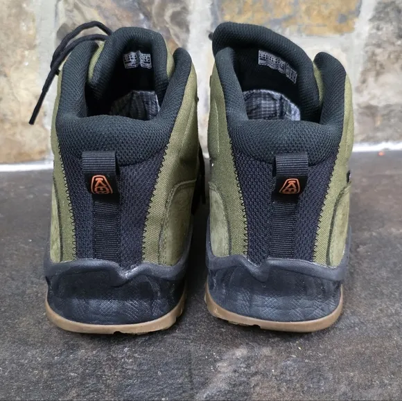 Keen NXIS Waterproof Hiking Boots