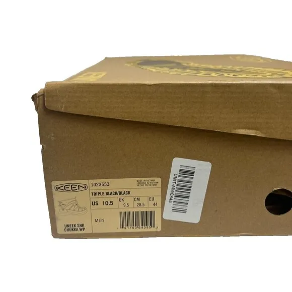 KEEN UNEEK Snk Chukka Boots Mens Size 10.5 Waterproof Pull-on Triple Black