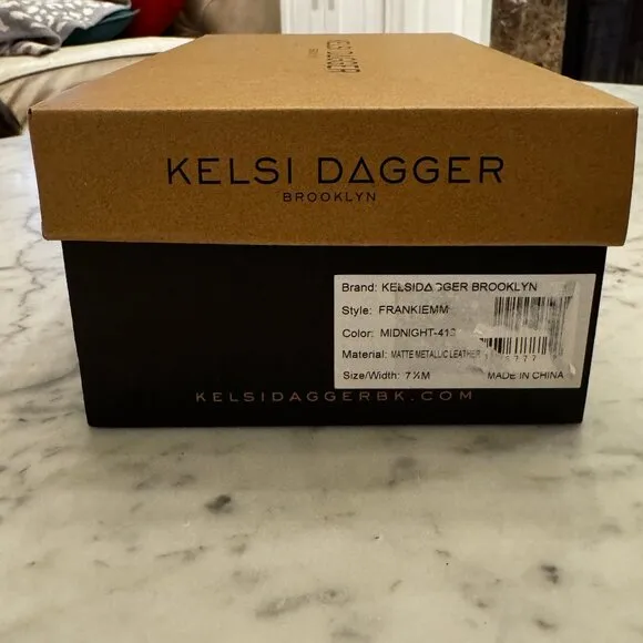 Kelsi Dagger Brooklyn Frankie Ballet Flats in Navy Size 7.5