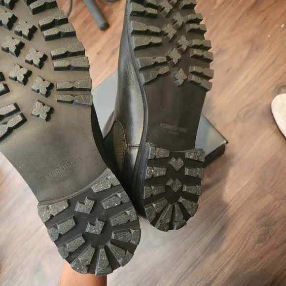Kenneth Cole Boots