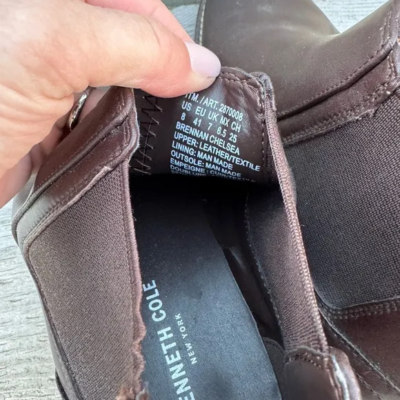 Kenneth Cole Men’s Brown Chelsea Boots Size 8
