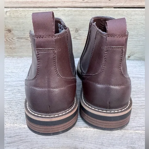 Kenneth Cole Men’s Brown Chelsea Boots Size 8